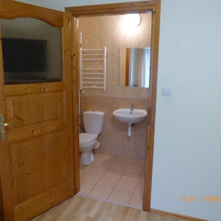 Roztoczanka Гостевой дом 3*