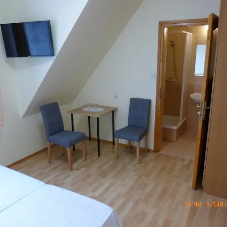 Roztoczanka Гостевой дом Рабка